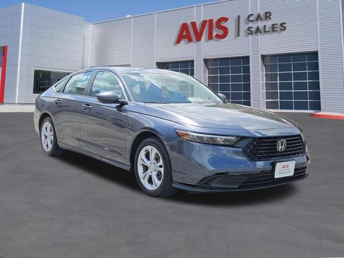 Used 2025 Honda Accord LX image 3