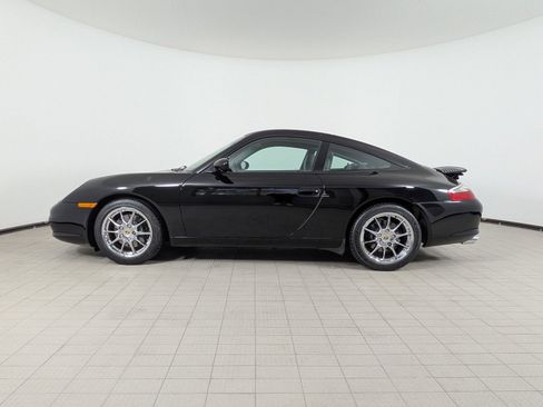 Used 2003 Porsche 911 Targa RWD image 2