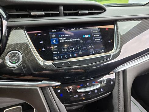 Used 2023 Cadillac XT6 Sport w/ Technology Package AWD/4WD image 27