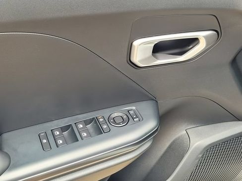 New 2026 Kia K4 FWD image 9
