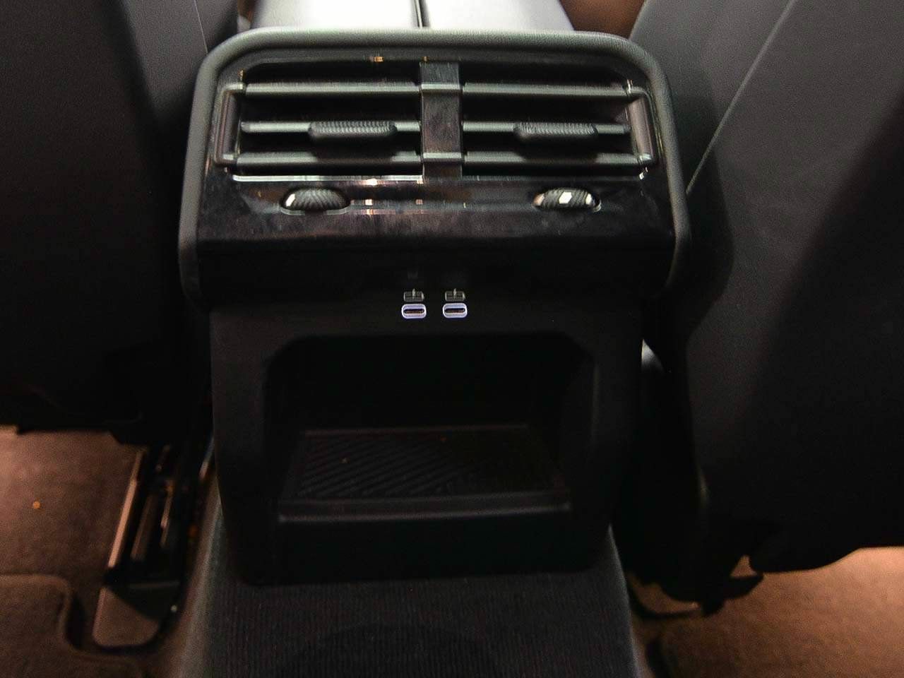Used 2024 BMW i5 eDrive40i w/ M Sport Package RWD image 10