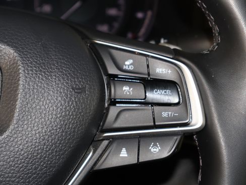 Certified 2022 Honda Accord Touring image 21