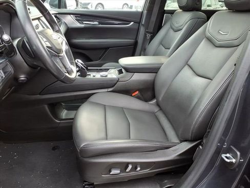 Certified 2023 Cadillac XT5 Premium Luxury image 5