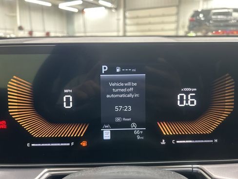 New 2025 Kia Sorento S image 14