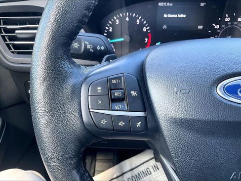 Used 2020 Ford Escape SEL AWD/4WD image 23