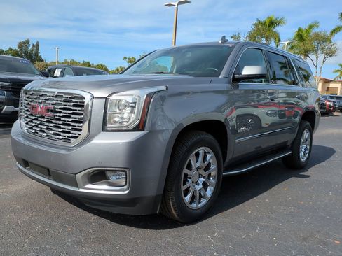 Used 2018 GMC Yukon Denali w/ Open Road Package image 8