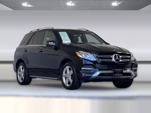 Certified 2017 Mercedes-Benz GLE 350 4MATIC image 7