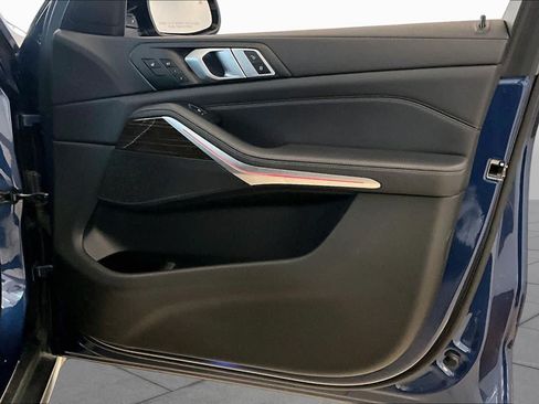 Used 2019 BMW X5 xDrive40i w/ Luxury Seating Package AWD/4WD image 22