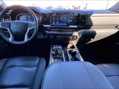 Used 2023 Chevrolet Silverado 1500 RST image 18