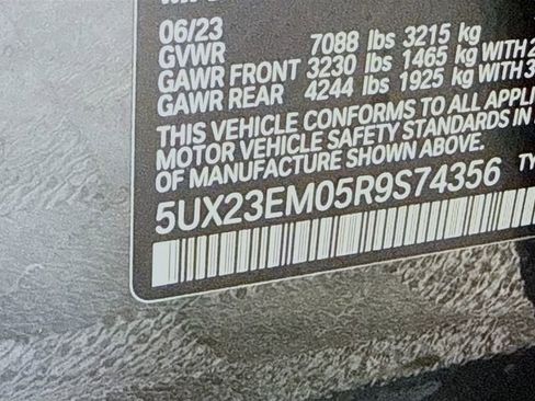 Used 2024 BMW X7 xDrive40i w/ M Sport Package AWD/4WD image 35