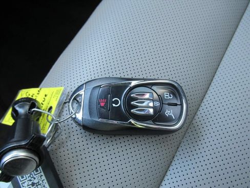 Used 2024 Buick Envista Avenir FWD image 26