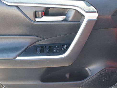 Used 2024 Toyota RAV4 XLE image 26