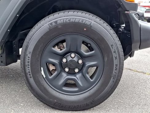 Used 2023 Jeep Wrangler Unlimited Sport AWD/4WD image 8
