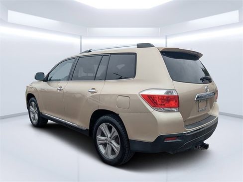Used 2012 Toyota Highlander Limited image 5