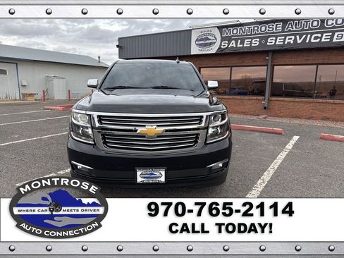 Used 2020 Chevrolet Suburban Premier image 2