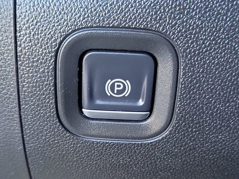 Used 2019 Chevrolet Silverado 1500 LT w/ All-Star Edition image 20