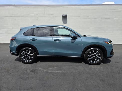 Used 2026 Honda HR-V EX-L image 2