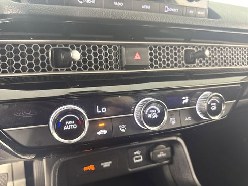Certified 2023 Honda Civic LX image 28