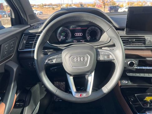 Used 2025 Audi Q5 e Premium Plus image 15