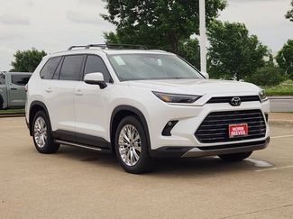 New 2026 Toyota Grand Highlander AWD video 2