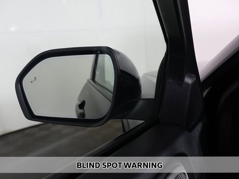 Used 2022 Ford Explorer ST w/ Equipment Group 401A image 7