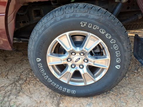 Used 2015 Ford F150 XLT w/ Equipment Group 301A Mid AWD/4WD image 10