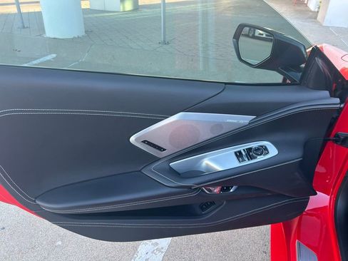 Used 2023 Chevrolet Corvette Stingray Premium Cpe w/ 3LT image 3