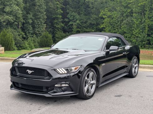 Used 2016 Ford Mustang GT Premium RWD image 6
