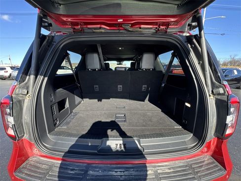 Used 2022 Ford Expedition Max Platinum image 25