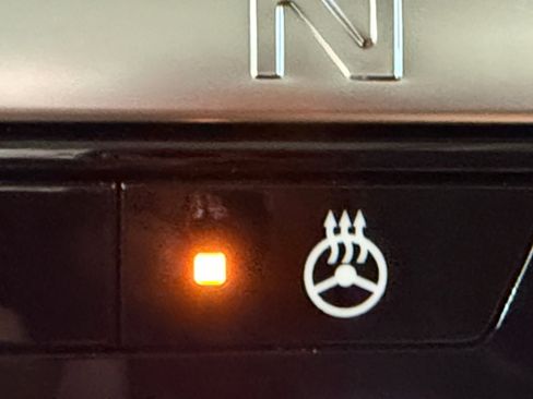 New 2026 Nissan Pathfinder Platinum image 27