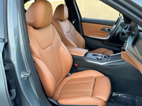 Used 2023 BMW 330e 330e w/ Driving Assistance Package image 21