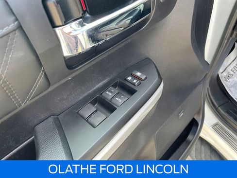 Used 2021 Toyota Tundra Platinum AWD/4WD image 14