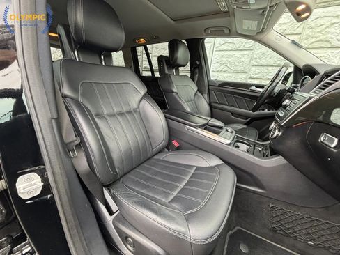 Used 2016 Mercedes-Benz GL 450 4MATIC image 37