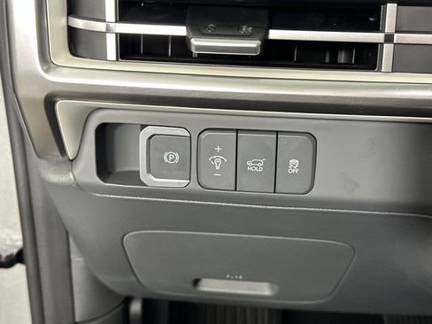 Certified 2025 Hyundai Santa Fe SEL image 48