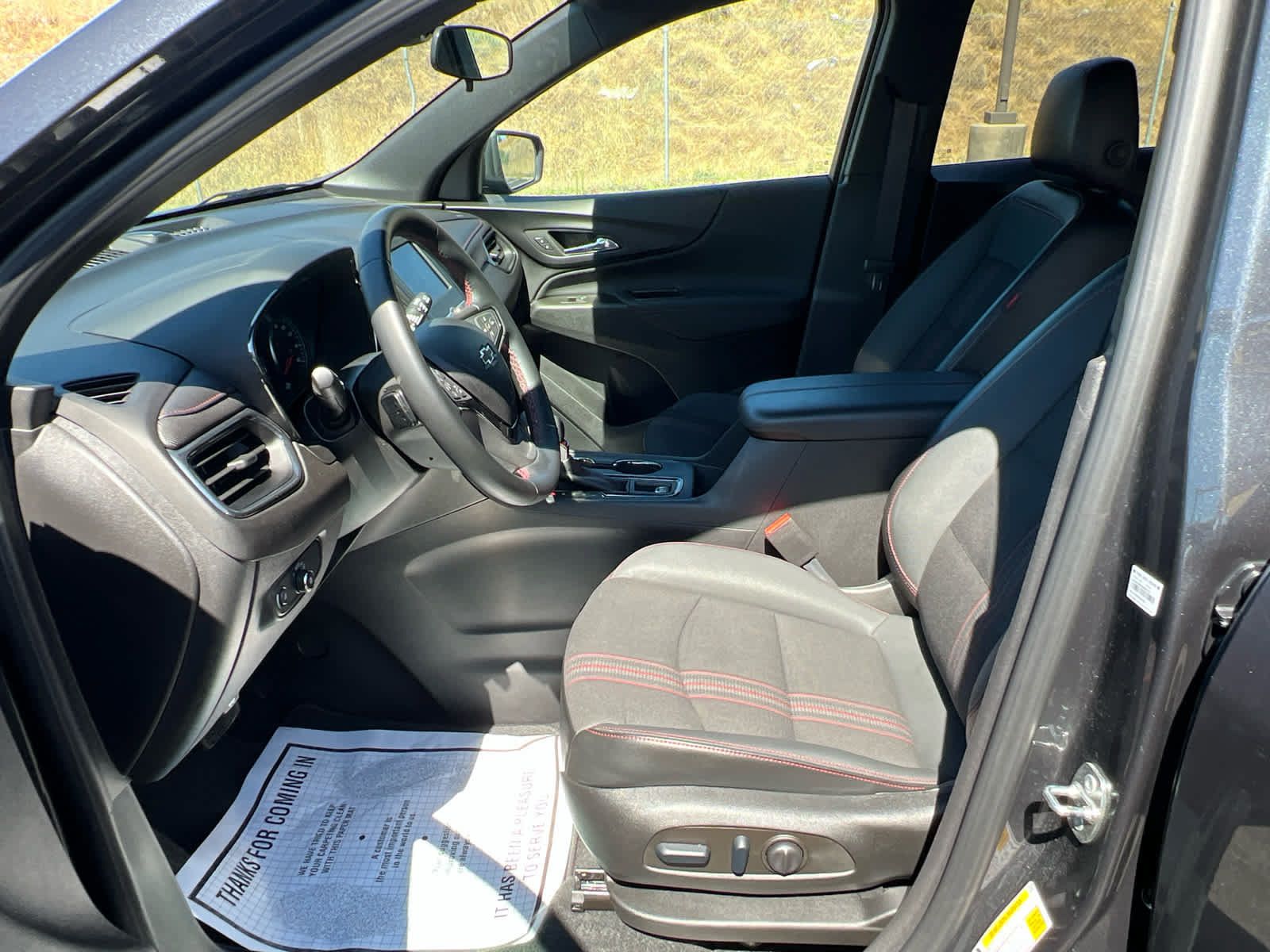 Used 2023 Chevrolet Equinox RS AWD/4WD image 12