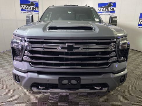 Certified 2024 Chevrolet Silverado 3500 High Country w/ High Country Premium Package AWD/4WD image 12
