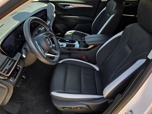 Used 2025 Buick Envision Sport Touring AWD/4WD image 34