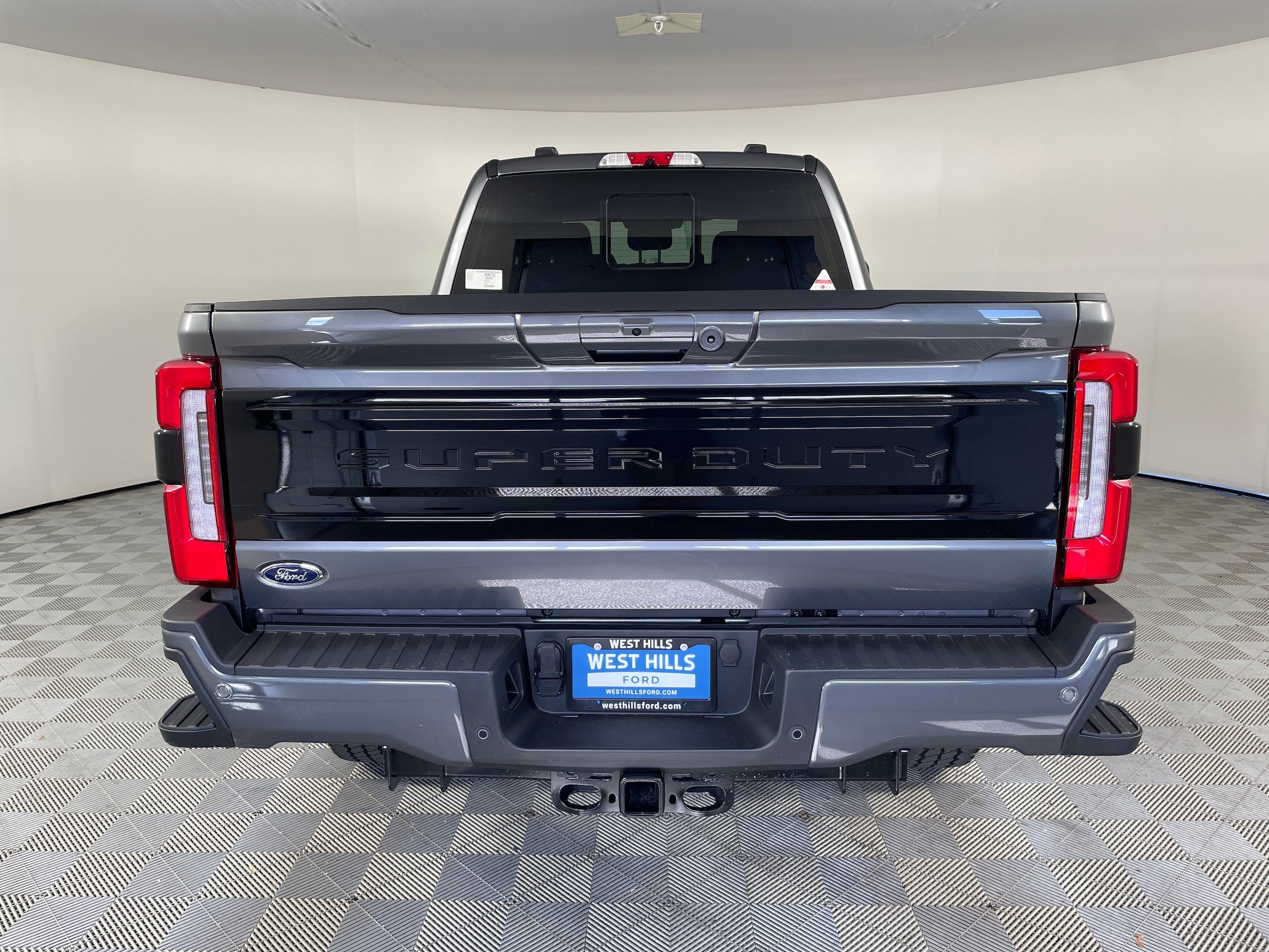 New 2026 Ford F350 Platinum AWD/4WD image 17