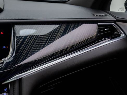 Certified 2024 Cadillac XT6 Premium Luxury w/ LPO, Floor Liner Package image 31