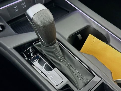 New 2026 Nissan Sentra SV w/ SV Convenience Package FWD image 22