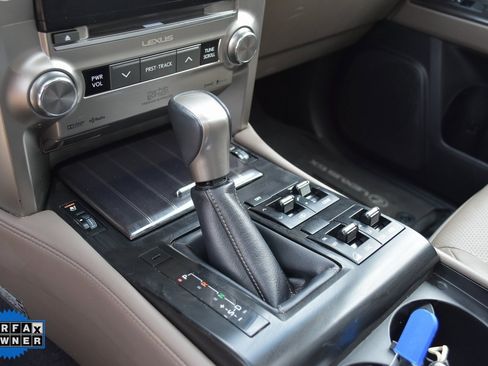 Used 2021 Lexus GX 460 Luxury w/ Sport Design Package image 26