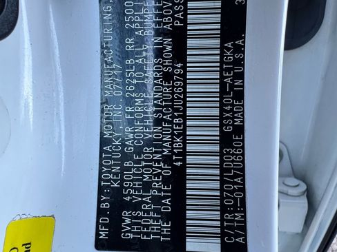 Used 2018 Toyota Avalon XLE image 34