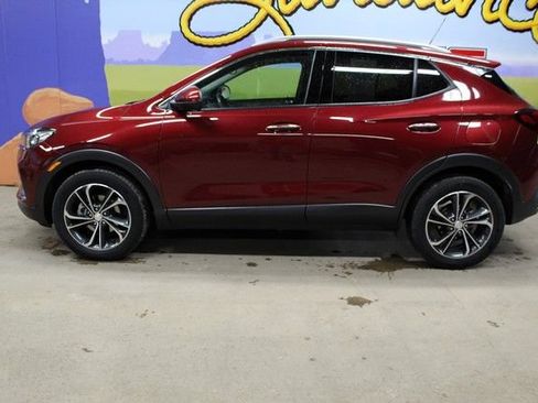 Used 2023 Buick Encore GX Essence FWD image 7