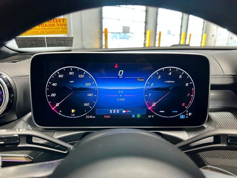 Used 2025 Mercedes-Benz C 300 4MATIC Sedan image 8