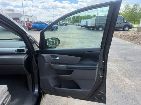 Used 2015 Honda Odyssey EX image 56