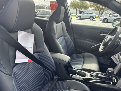 New 2025 Toyota Corolla Cross AWD Hybrid image 35