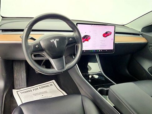 Used 2018 Tesla Model 3 Long Range RWD image 12