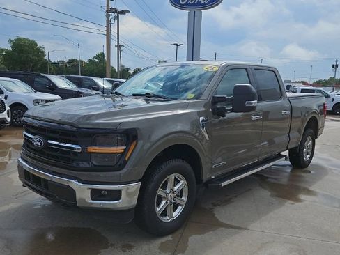 Used 2025 Ford F150 XLT w/ Equipment Group 302A MID AWD/4WD image 15