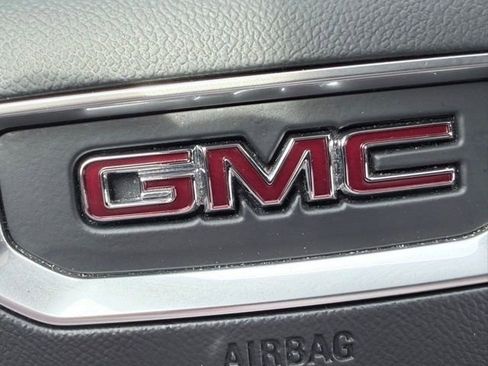 Certified 2026 GMC Terrain Elevation FWD image 34