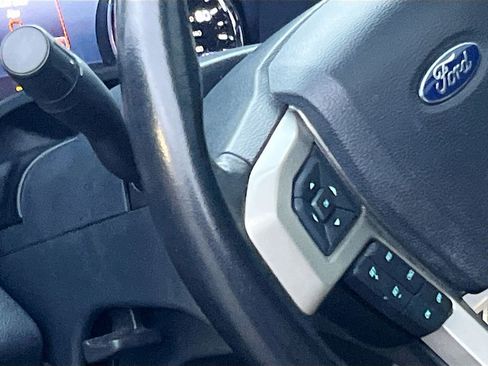 Used 2022 Ford F250 Lariat AWD/4WD image 10